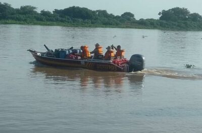 Imagem da notícia Bombeiros são acionados para combater incêndio no Pantanal de MS